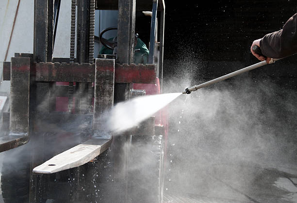 Best Warehouse Cleaning  in Talluh, LA